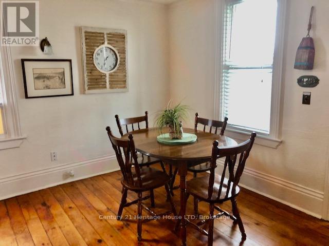 62 West Street, Port Colborne (878 - Sugarloaf), Ontario  L3K 4C8 - Photo 8 - X12074316