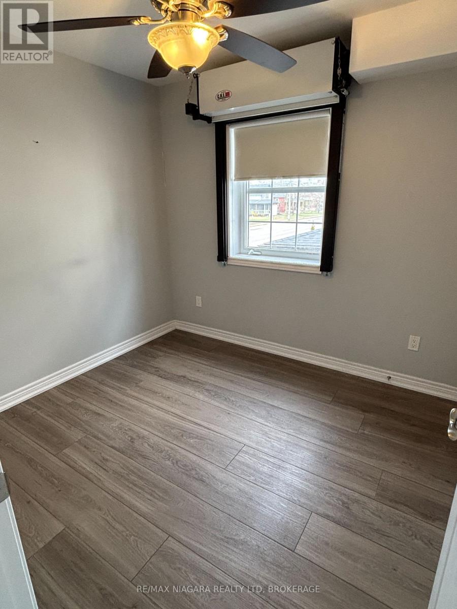 4 - 2622 Stevensville Road W, Fort Erie (328 - Stevensville), Ontario  L0S 1S0 - Photo 8 - X12077730