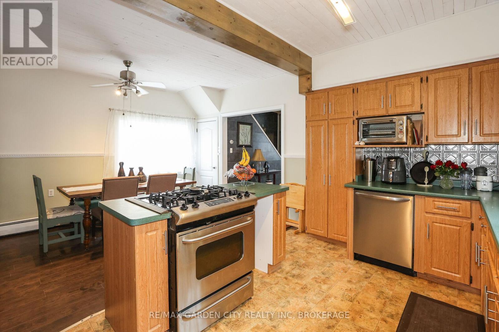 543 King Street, Welland (773 - Lincoln/crowland), Ontario  L3B 3K9 - Photo 15 - X12077900