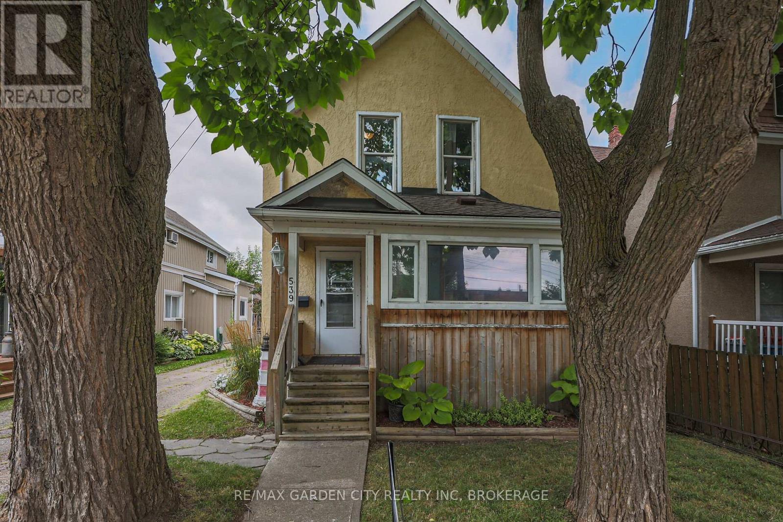 539 KING STREET, welland (773 - lincoln/crowland), Ontario