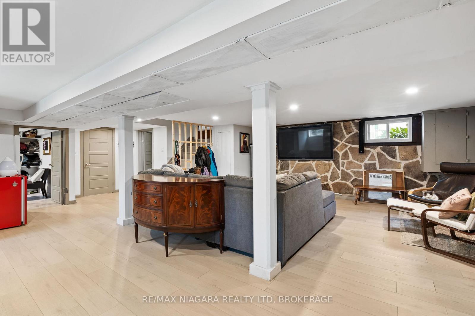 908 Netherby Road, Welland (765 - Cooks Mills), Ontario  L3B 5N7 - Photo 17 - X12078581