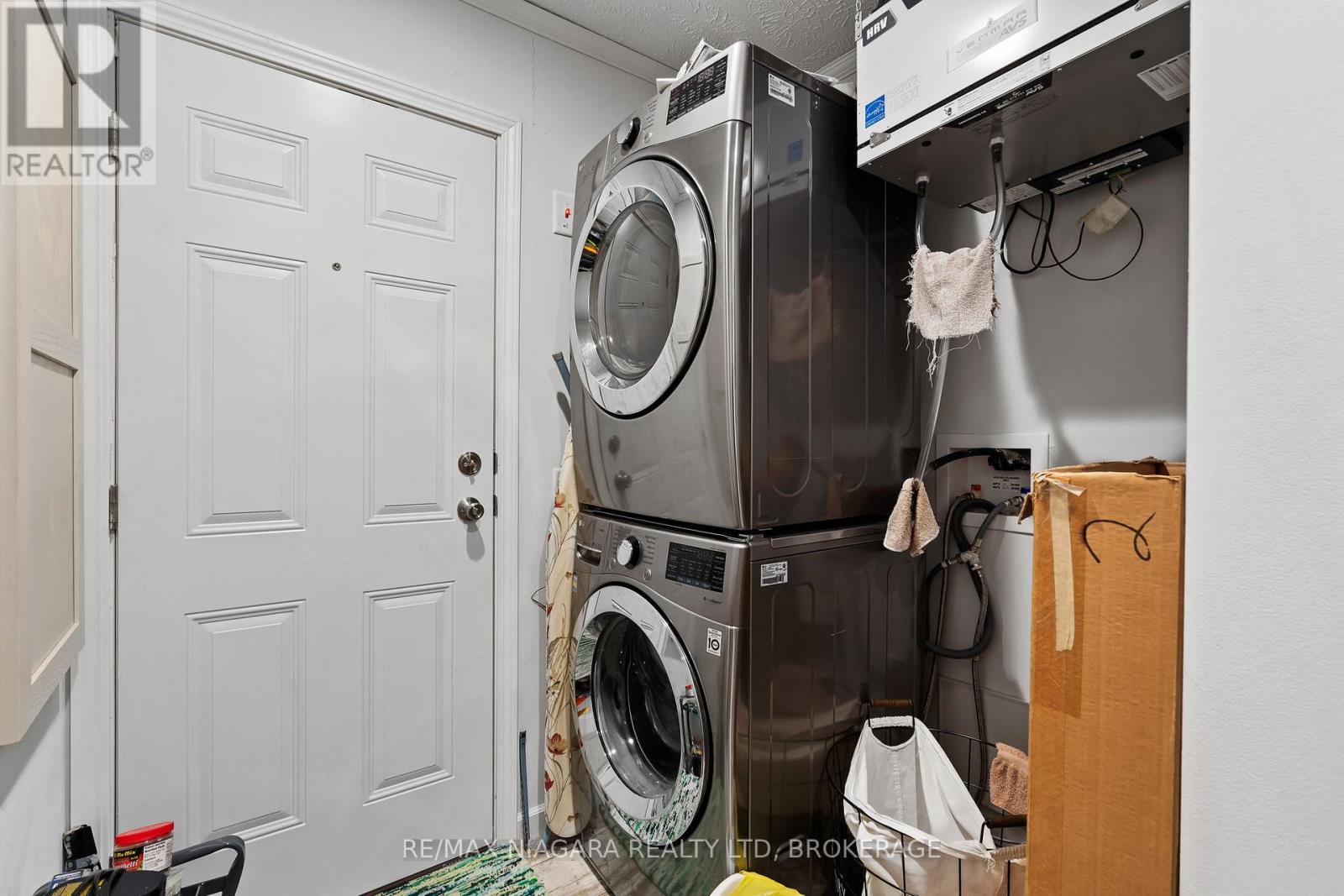 908 Netherby Road, Welland (765 - Cooks Mills), Ontario  L3B 5N7 - Photo 32 - X12078581