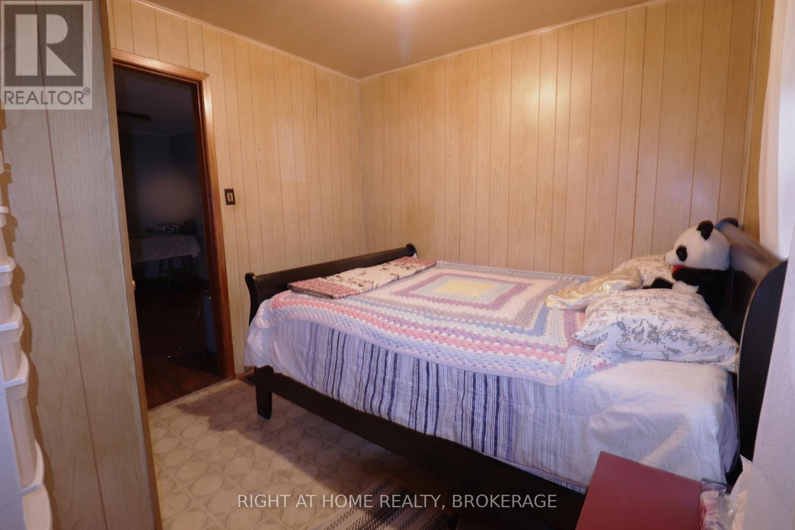 91 Knoll Street, Port Colborne (877 - Main Street), Ontario  L3K 5A8 - Photo 11 - X12079520