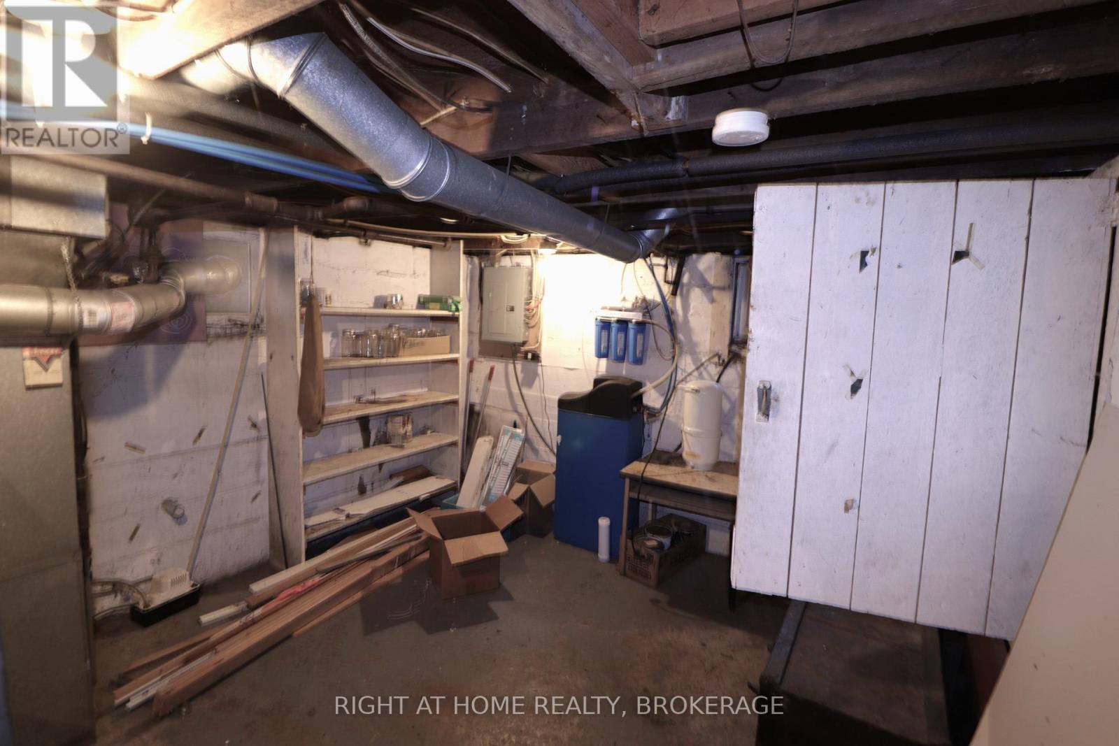 91 Knoll Street, Port Colborne (877 - Main Street), Ontario  L3K 5A8 - Photo 14 - X12079520