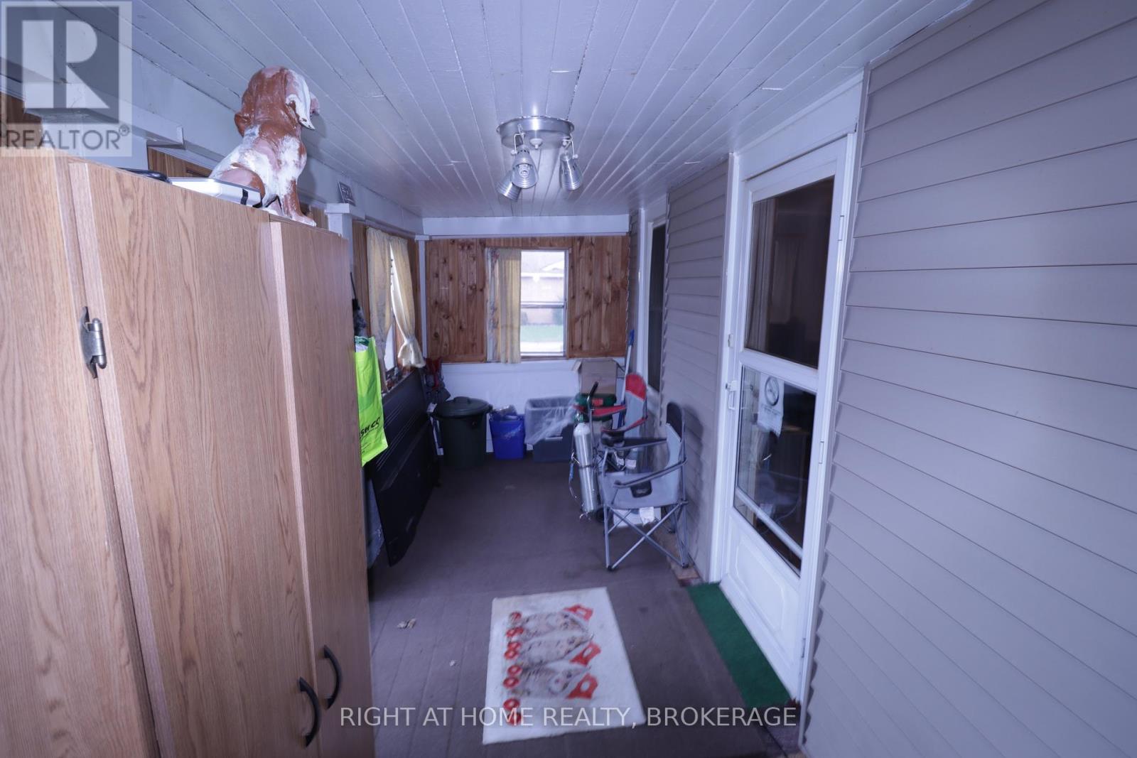 91 Knoll Street, Port Colborne (877 - Main Street), Ontario  L3K 5A8 - Photo 6 - X12079520