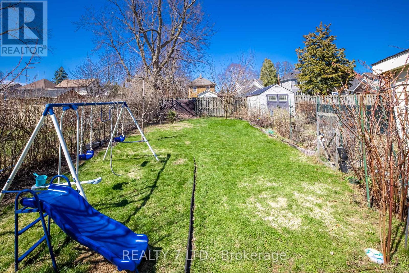 5917 Symmes Street, Niagara Falls (Dorchester), Ontario  L2G 2G4 - Photo 23 - X12081143