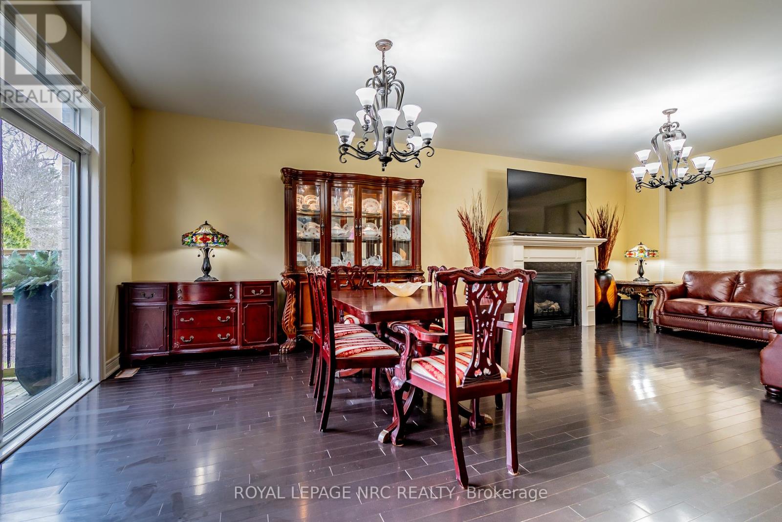 5 Martha Court, Pelham (Fenwick), Ontario  L0S 1C0 - Photo 14 - X12086243