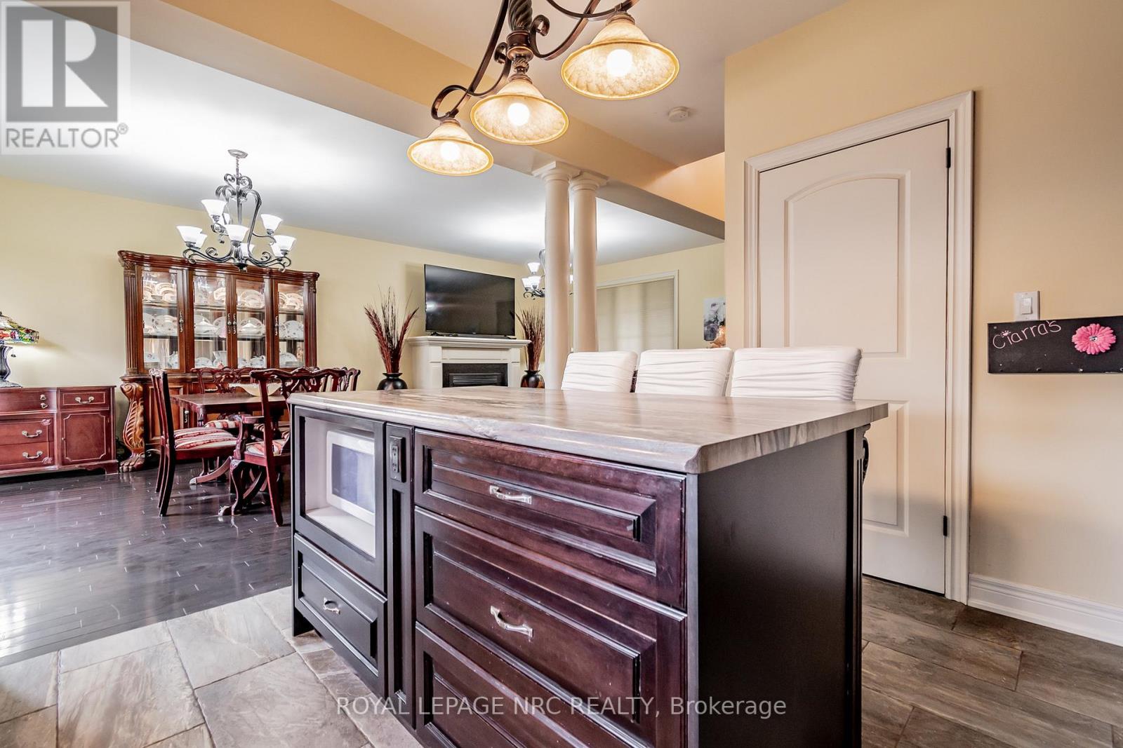 5 Martha Court, Pelham (Fenwick), Ontario  L0S 1C0 - Photo 19 - X12086243