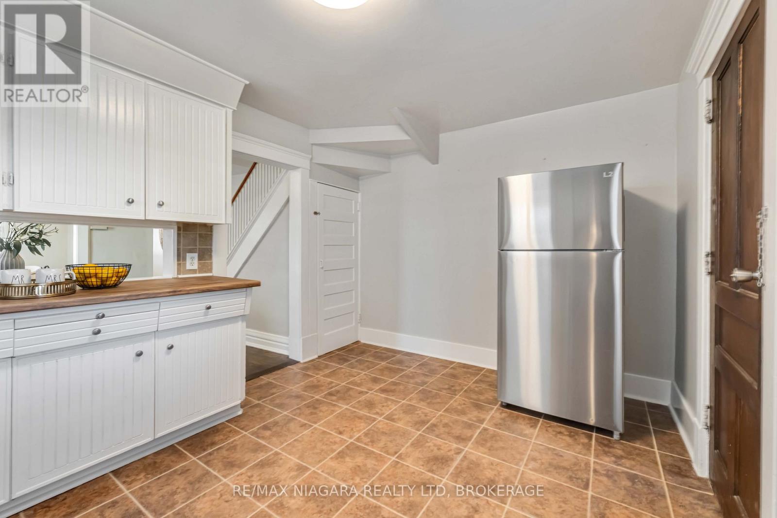 411/2 Ottawa Street, St. Catharines (Downtown), Ontario  L2R 1Z2 - Photo 15 - X12095725