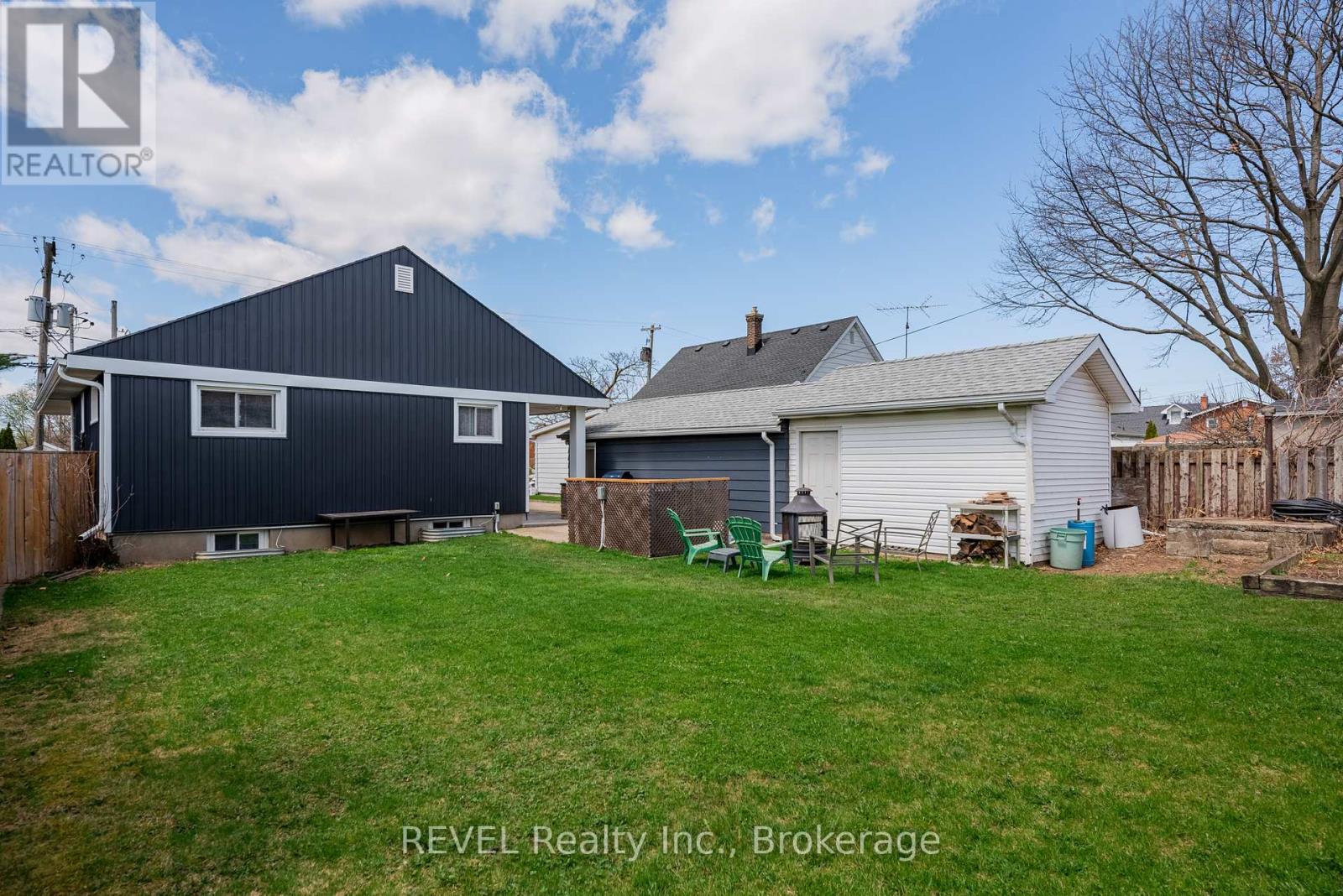 20 Whyte Avenue N, Thorold (Thorold Downtown), Ontario  L2V 2T3 - Photo 25 - X12101041