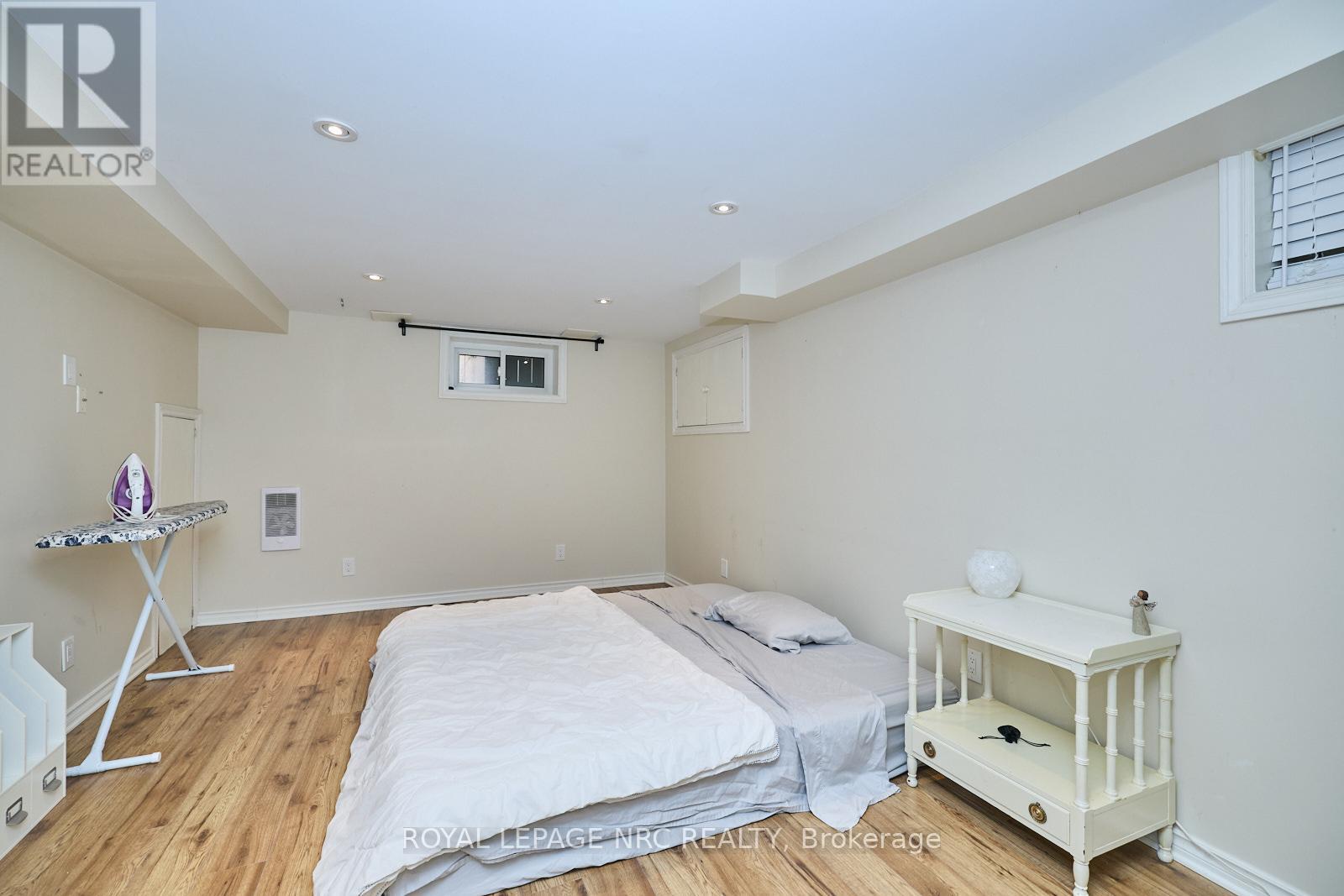 157 South Drive S, St. Catharines (Old Glenridge), Ontario  L2R 4W3 - Photo 40 - X12101088