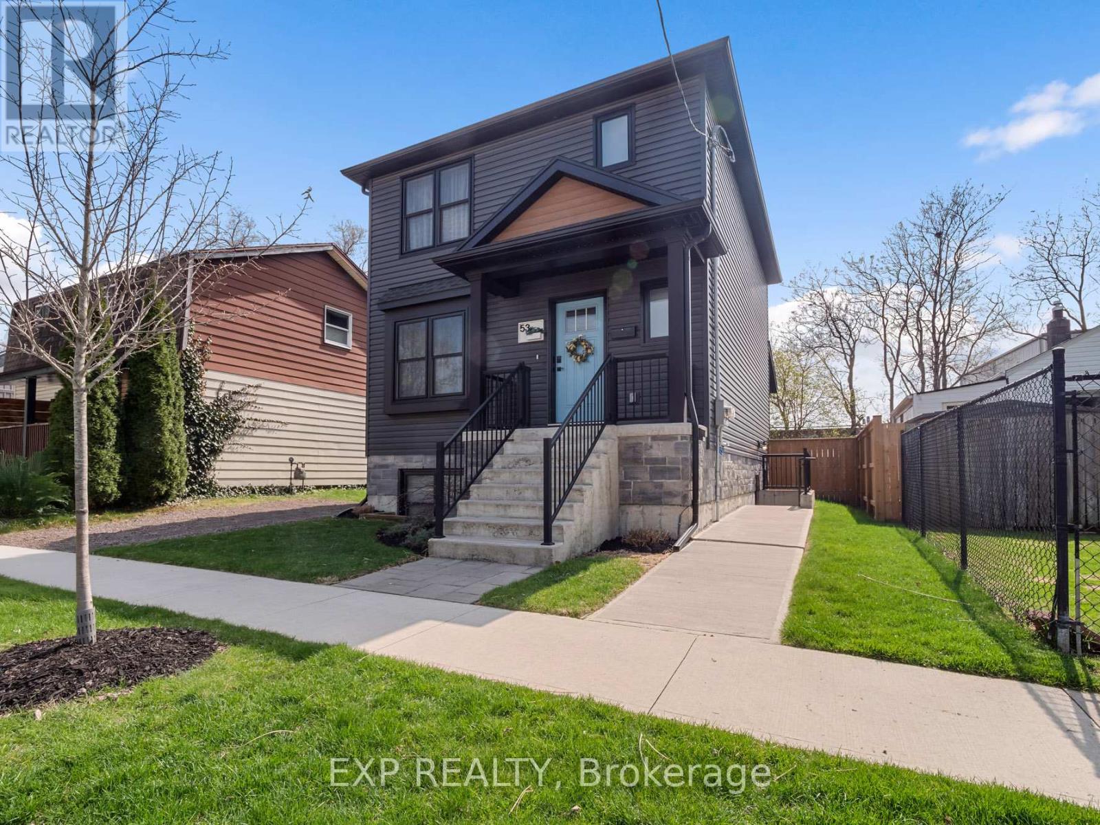 53 PLYMOUTH AVENUE, st. catharines (e. chester), Ontario