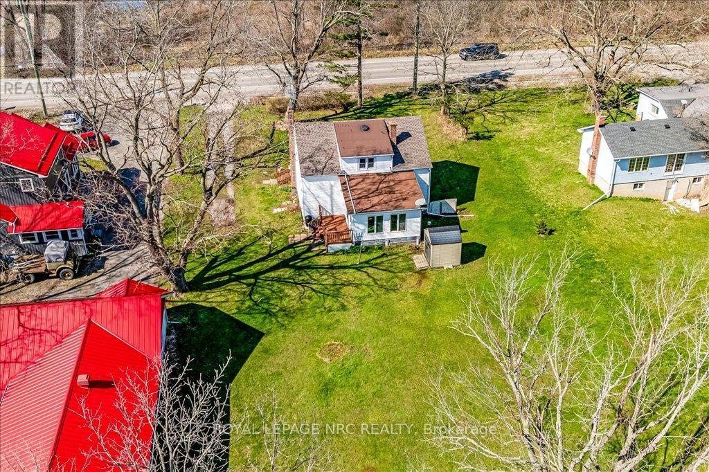 2503 Dominion Road, Fort Erie (Ridgeway), Ontario  L0S 1N0 - Photo 9 - X12102774