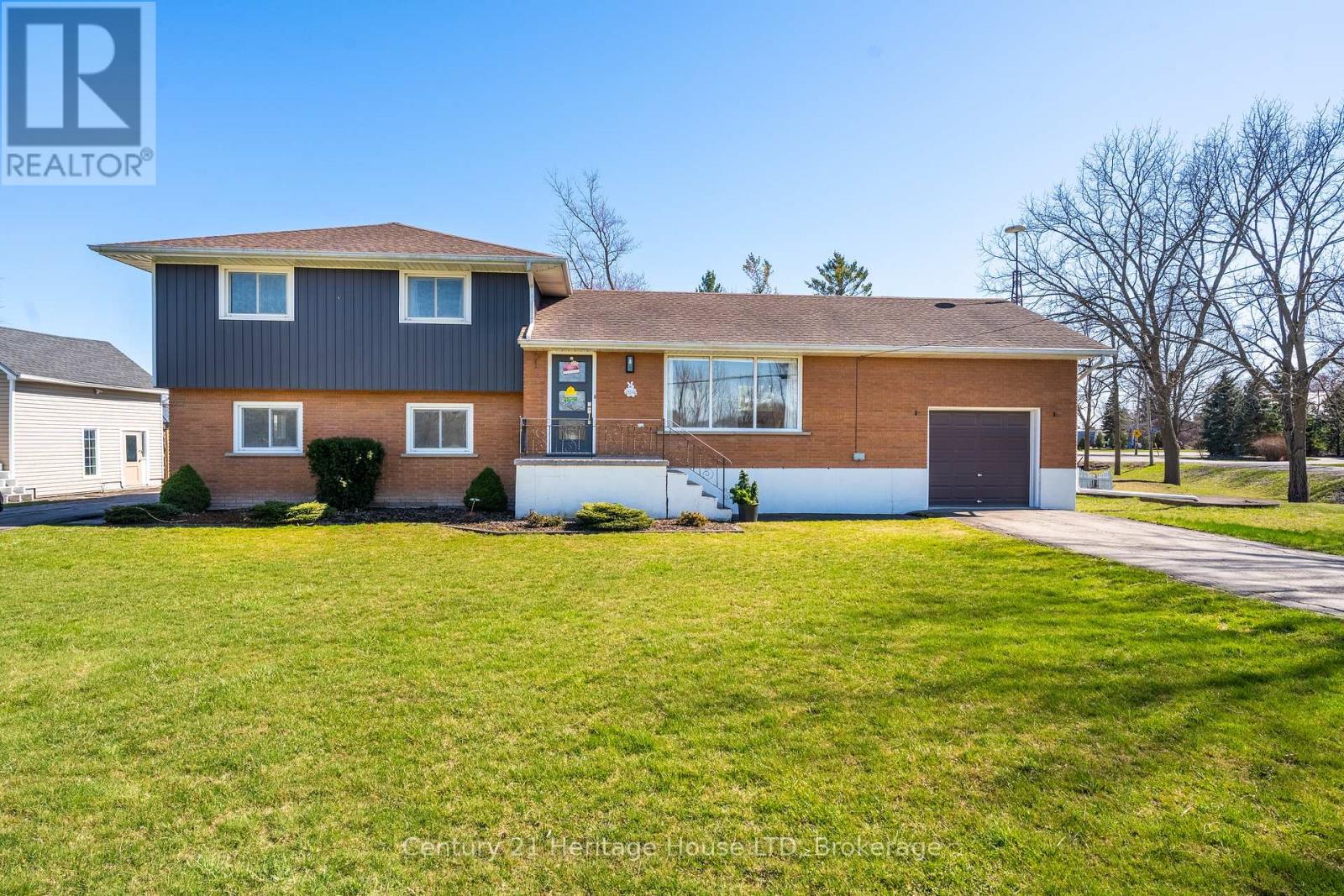 31969 Feeder Road W, Wainfleet (Marshville/winger), Ontario  L0S 1V0 - Photo 9 - X12102851