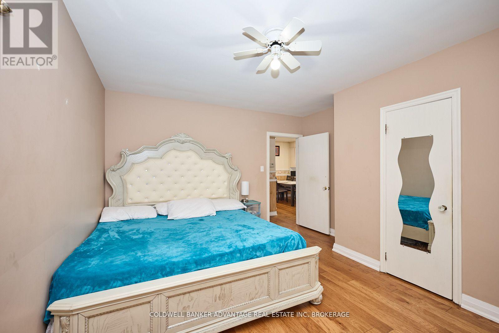 68 Cameron Avenue W, Welland (Lincoln/crowland), Ontario  L3B 1K2 - Photo 10 - X12102860