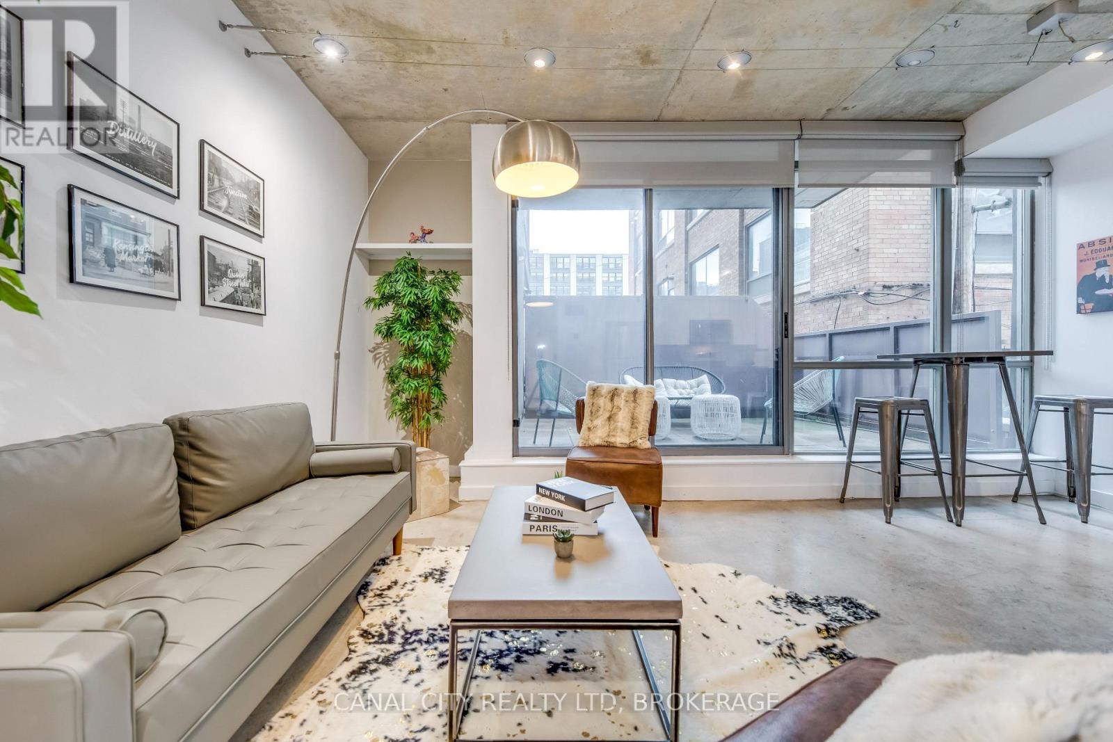 201 - 36 Charlotte Street W, Toronto (Waterfront Communities), Ontario  M5V 3P7 - Photo 10 - C12102910