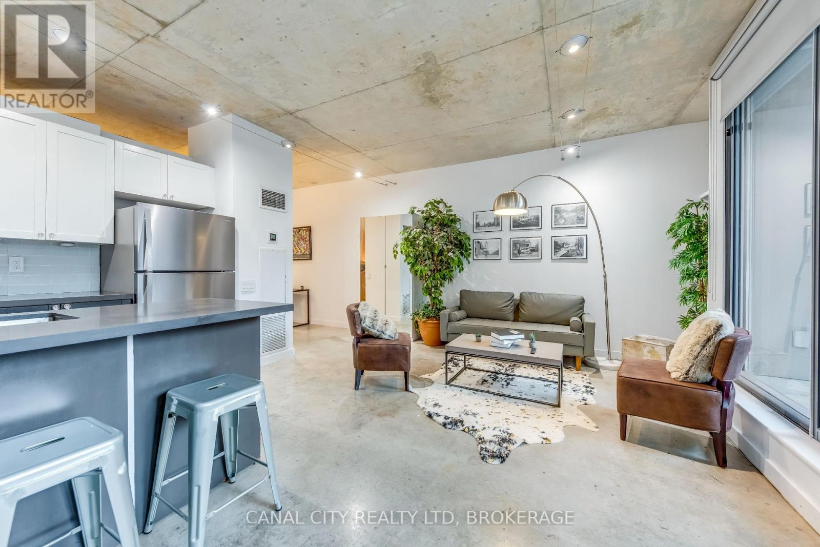 201 - 36 Charlotte Street W, Toronto (Waterfront Communities), Ontario  M5V 3P7 - Photo 18 - C12102910