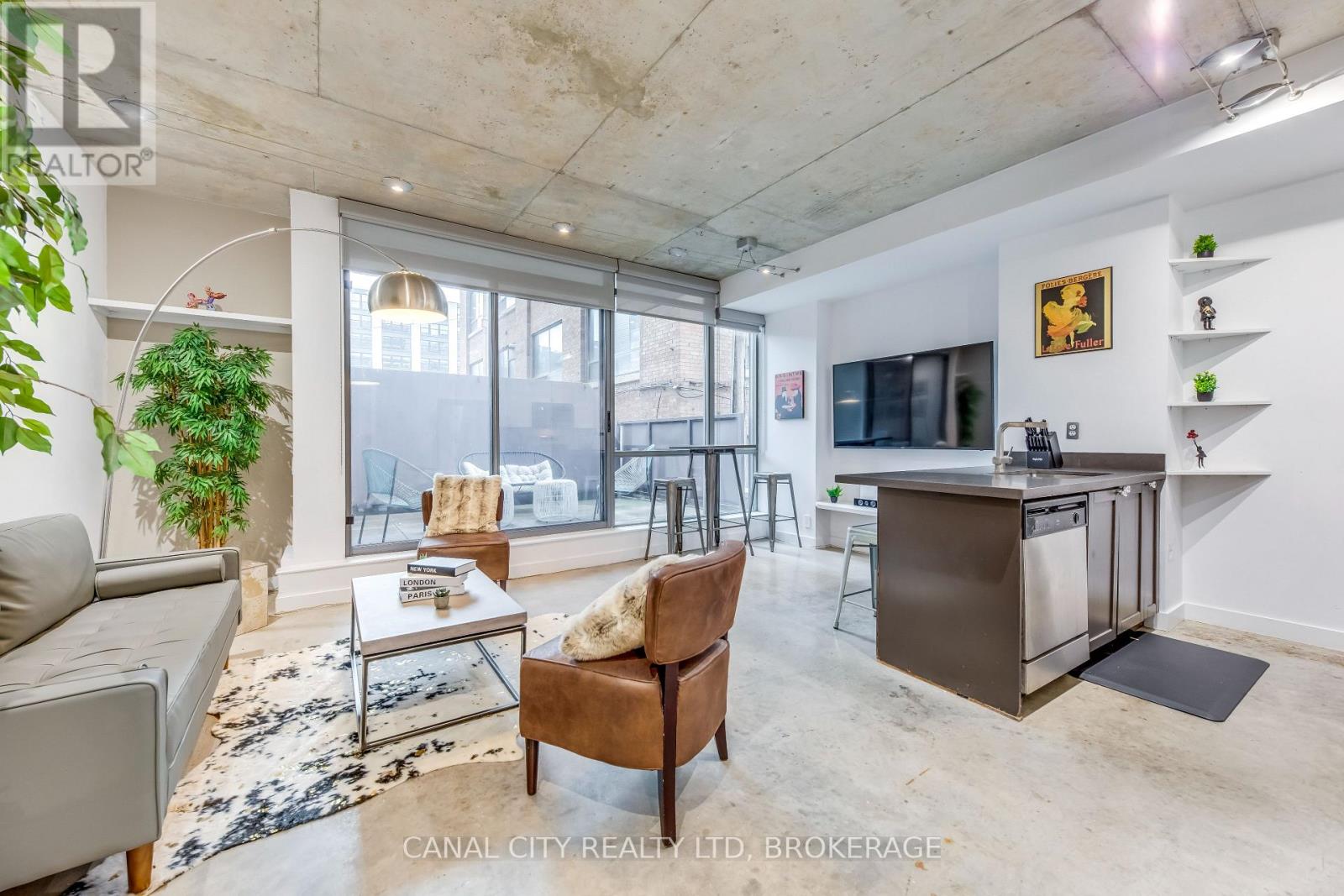 201 - 36 Charlotte Street W, Toronto (Waterfront Communities), Ontario  M5V 3P7 - Photo 4 - C12102910