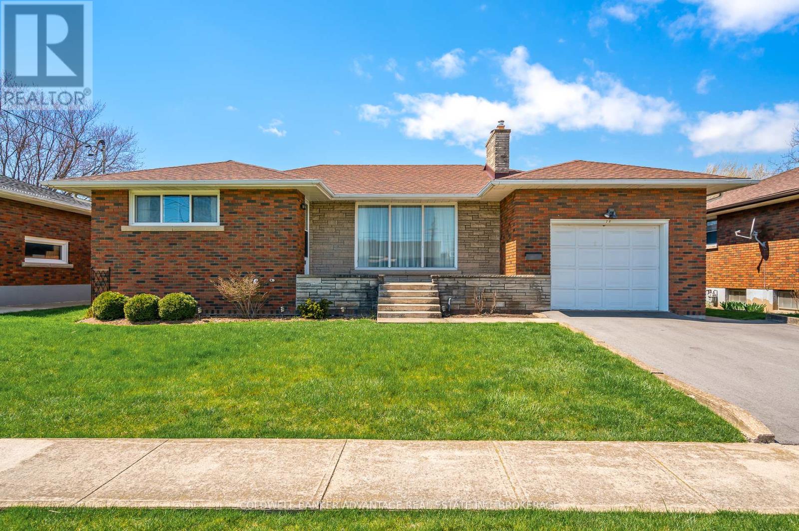 20 EMPRESS AVENUE, welland (lincoln/crowland), Ontario
