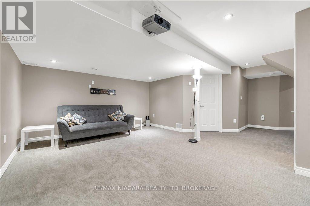 187 Cardinal Crescent, Welland (Coyle Creek), Ontario  L3C 0B7 - Photo 25 - X12102971