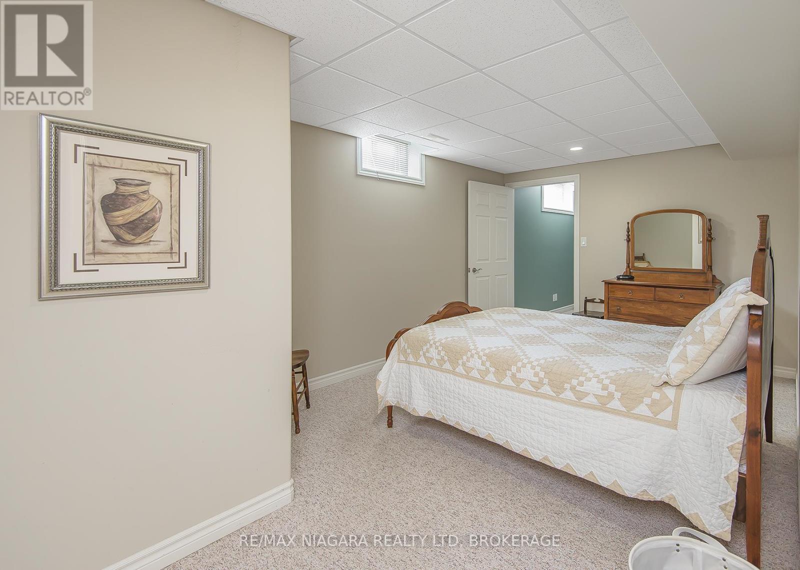 67 Bridgewater Court, Welland (N. Welland), Ontario  L3C 7M6 - Photo 37 - X12103375