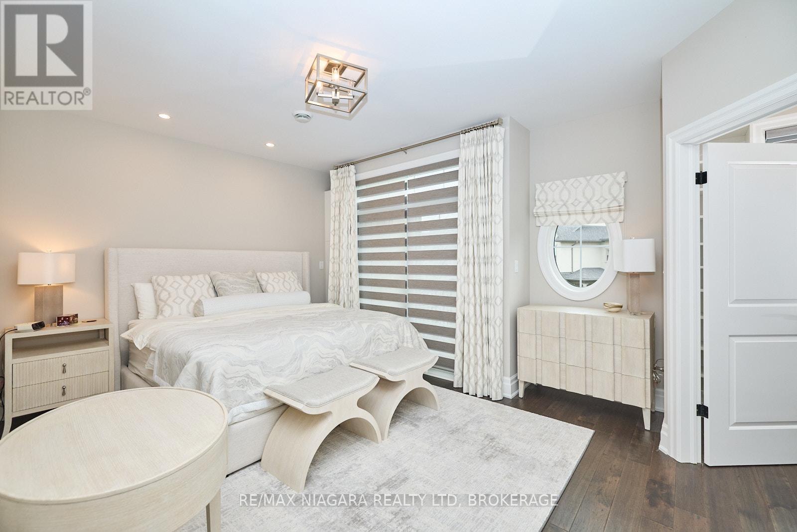 50 Aberdeen Lane S, Niagara-On-The-Lake (Town), Ontario  L0S 1S0 - Photo 16 - X12104517