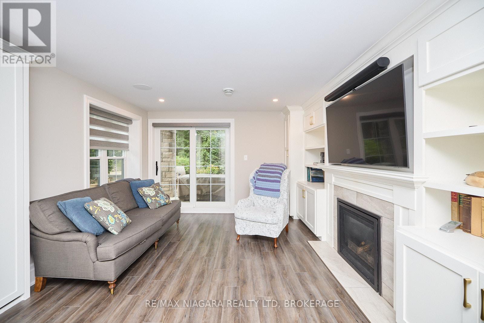 50 Aberdeen Lane S, Niagara-On-The-Lake (Town), Ontario  L0S 1S0 - Photo 28 - X12104517
