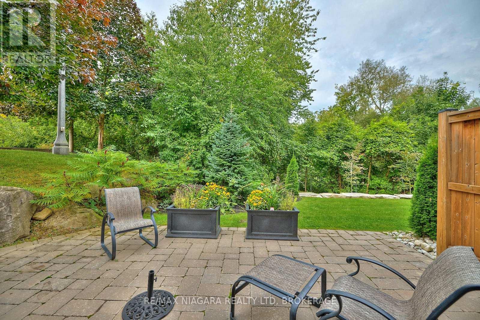 50 Aberdeen Lane S, Niagara-On-The-Lake (Town), Ontario  L0S 1S0 - Photo 35 - X12104517