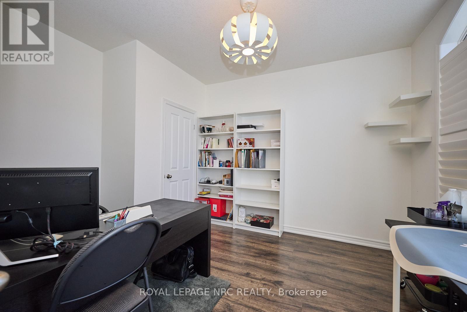 8913 Tallgrass Avenue, Niagara Falls (Lyons Creek), Ontario  L2G 0E6 - Photo 12 - X12104608