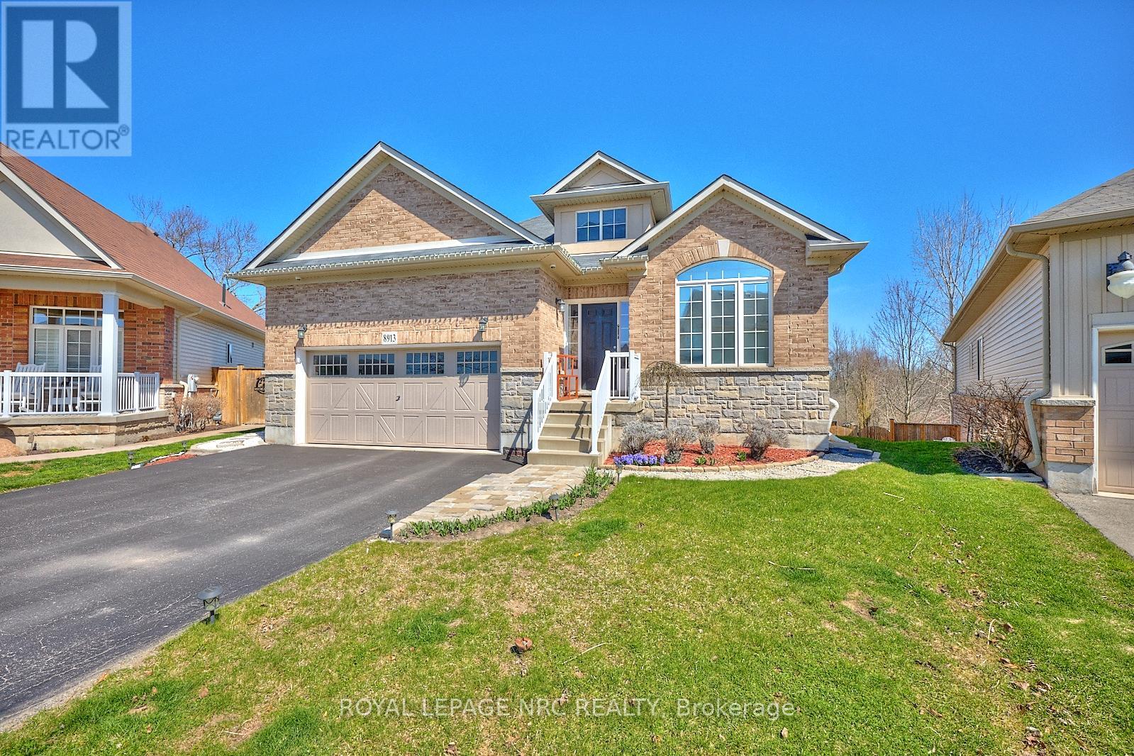 8913 Tallgrass Avenue, Niagara Falls (Lyons Creek), Ontario  L2G 0E6 - Photo 2 - X12104608