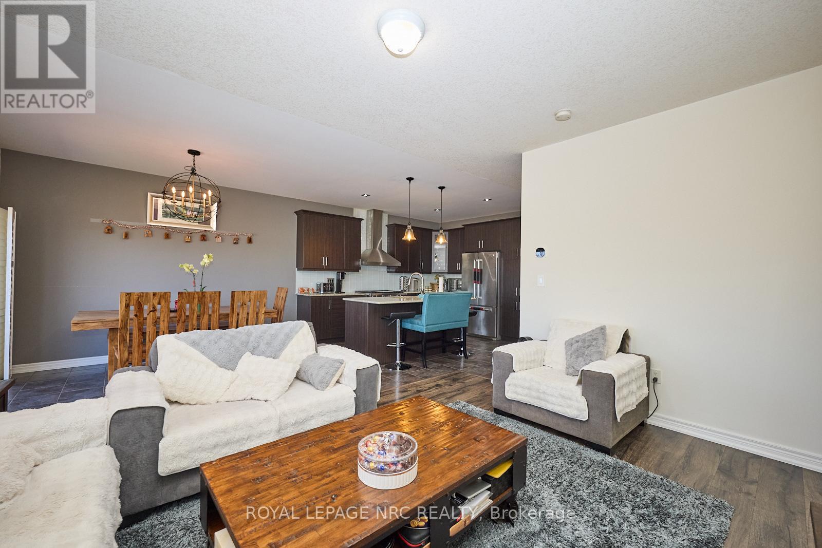 8913 Tallgrass Avenue, Niagara Falls (Lyons Creek), Ontario  L2G 0E6 - Photo 24 - X12104608