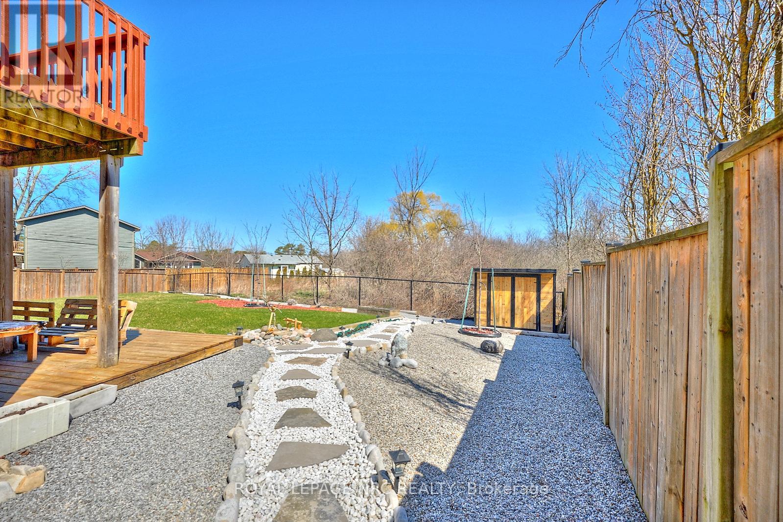 8913 Tallgrass Avenue, Niagara Falls (Lyons Creek), Ontario  L2G 0E6 - Photo 5 - X12104608