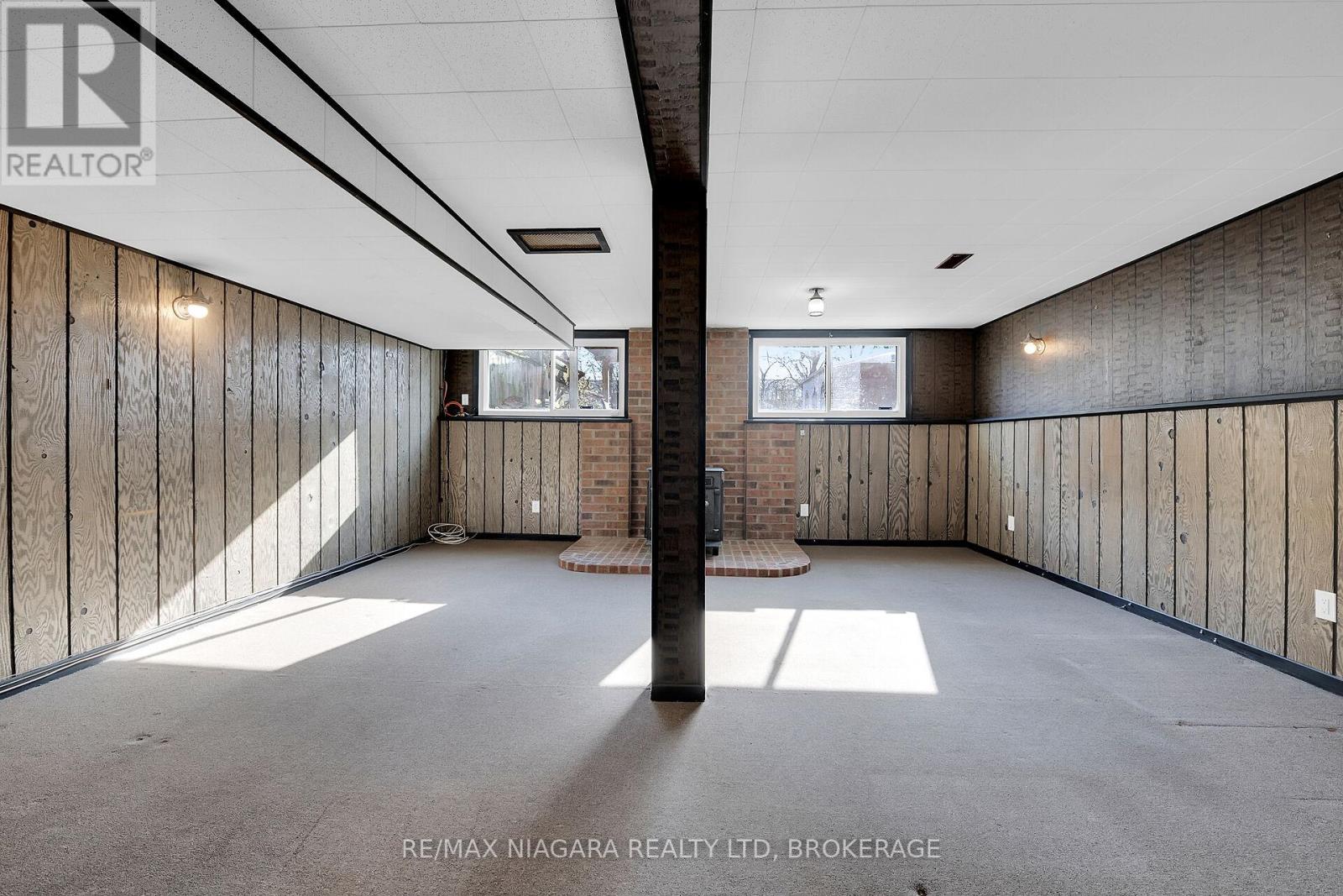 70 Loraine Drive, St. Catharines (Oakdale), Ontario  L2P 3N8 - Photo 21 - X12104613