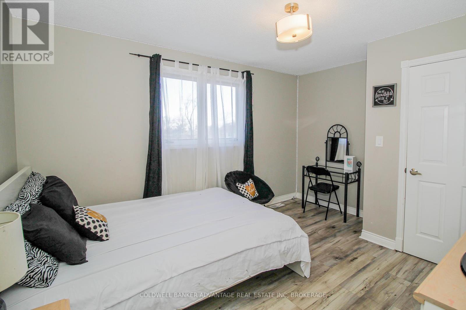 1341 Lakehurst Avenue, Fort Erie, Ontario  L2A 6C5 - Photo 30 - X12104634