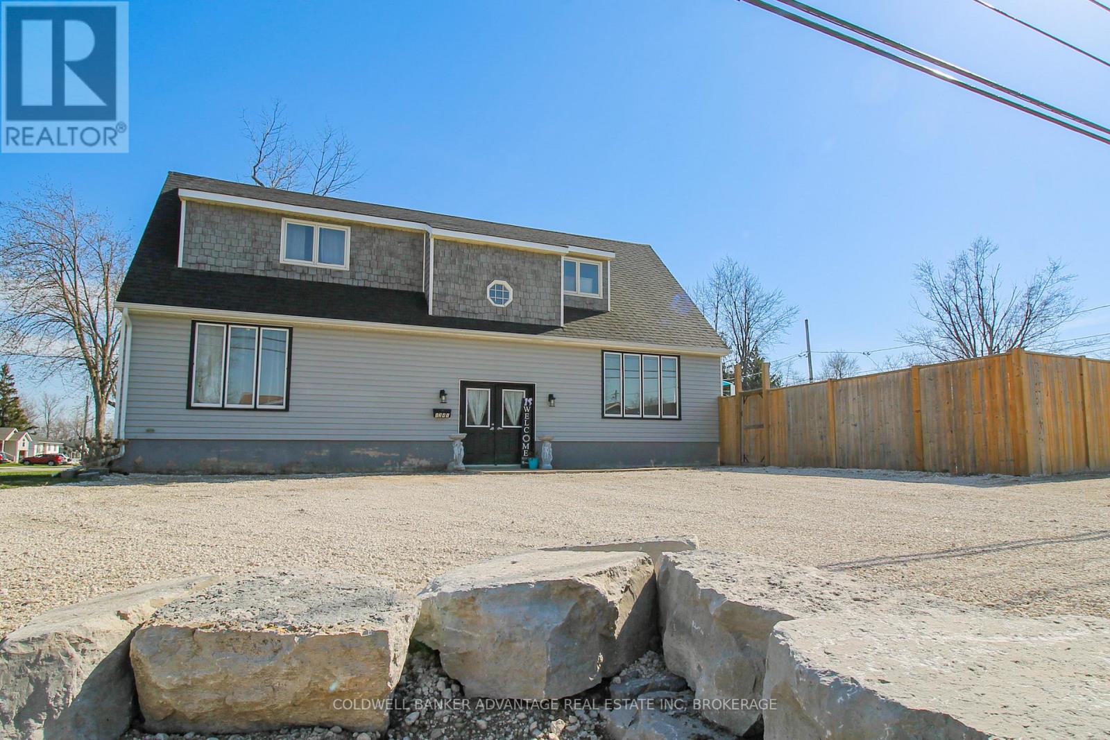 1341 Lakehurst Avenue, Fort Erie, Ontario  L2A 6C5 - Photo 38 - X12104634