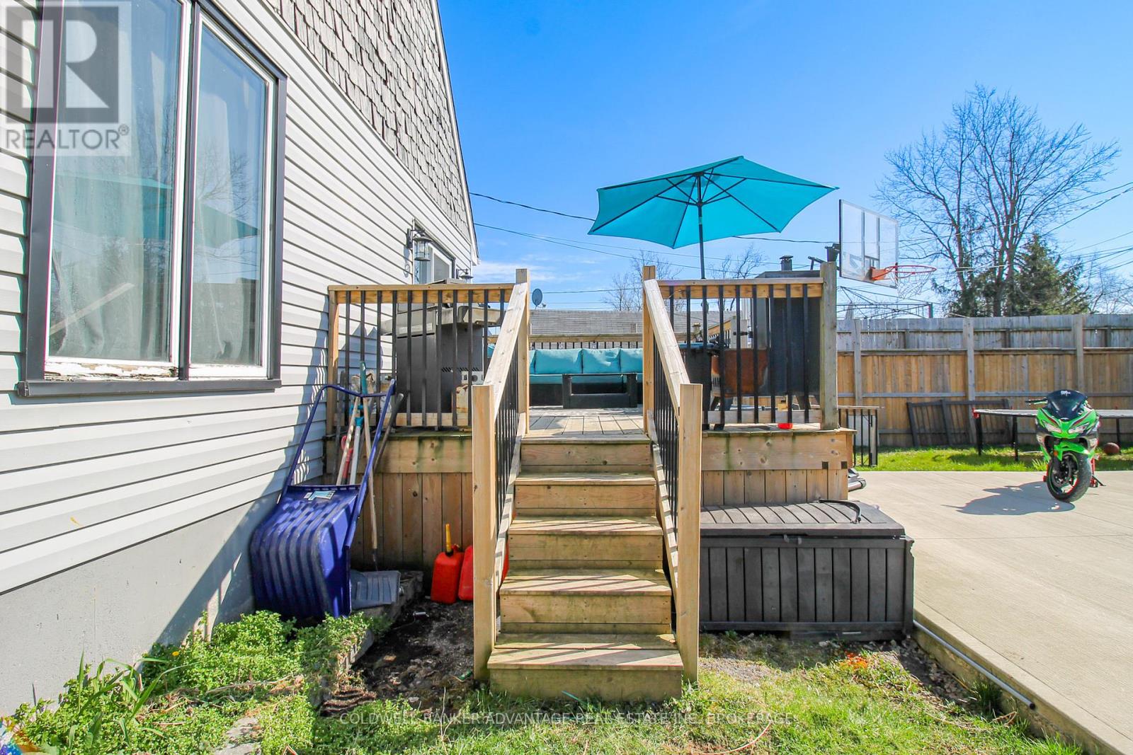 1341 Lakehurst Avenue, Fort Erie, Ontario  L2A 6C5 - Photo 42 - X12104634