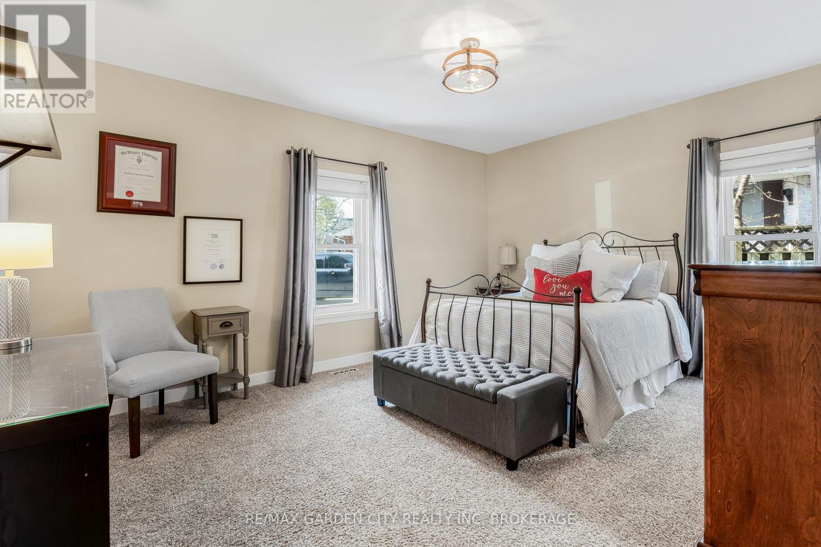 14 Peachtree Parkway, Pelham (Fonthill), Ontario  L0S 1E0 - Photo 25 - X12105012