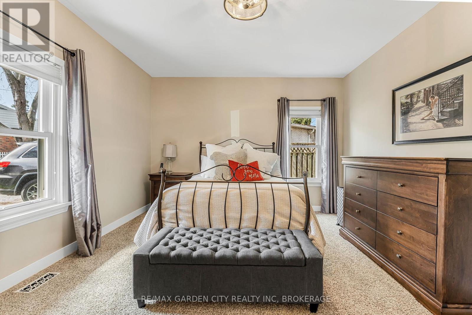 14 Peachtree Parkway, Pelham (Fonthill), Ontario  L0S 1E0 - Photo 26 - X12105012