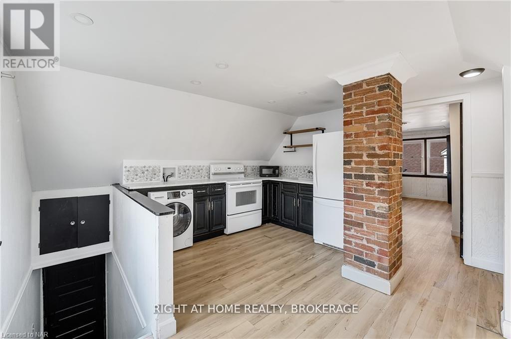 6437 Barker Street, Niagara Falls (Dorchester), Ontario  L2G 1Y6 - Photo 14 - X11974011
