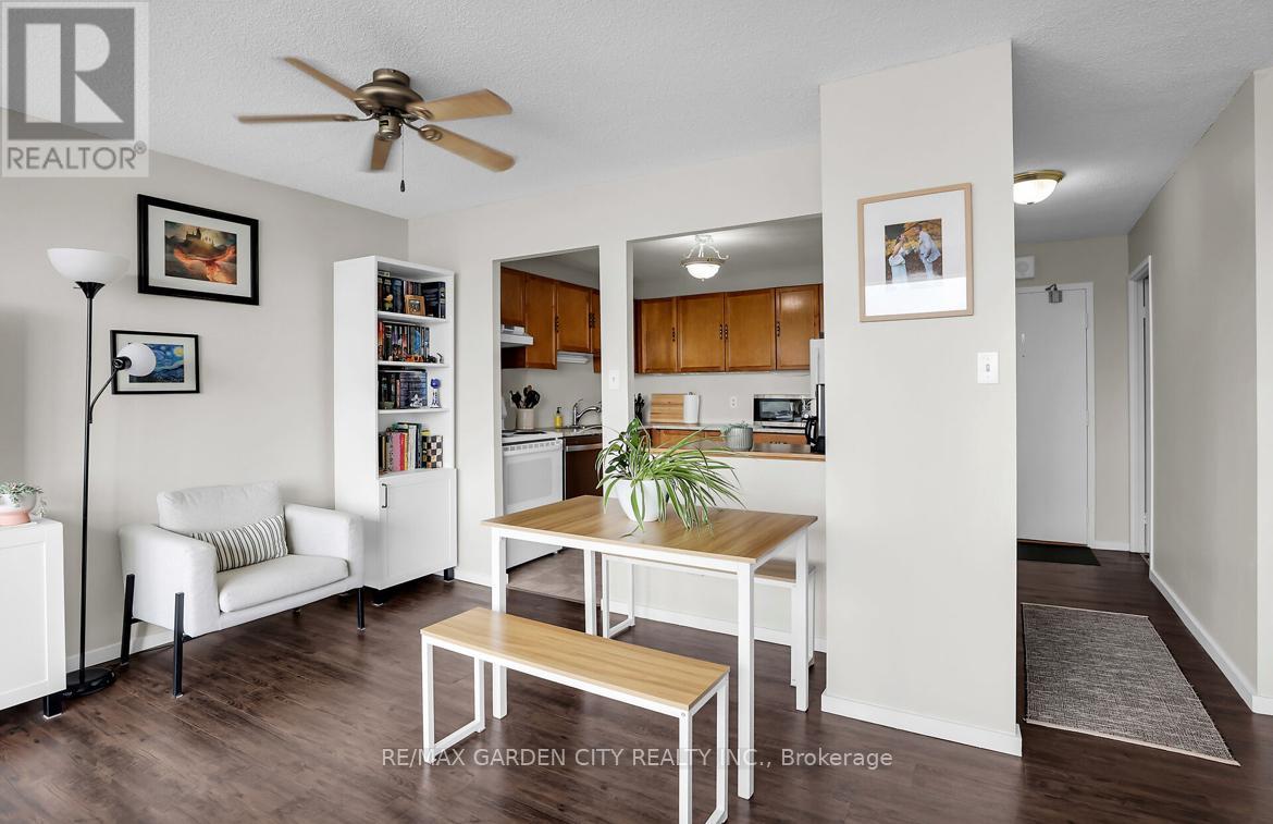 1105 - 7 Gale Crescent, St. Catharines (E. Chester), Ontario  L2R 7M8 - Photo 13 - X12107759