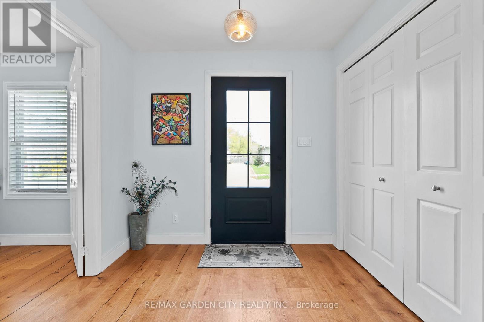2722 Red Maple Avenue, Lincoln (Lincoln-Jordan/vineland), Ontario  L0R 1S0 - Photo 19 - X12108167
