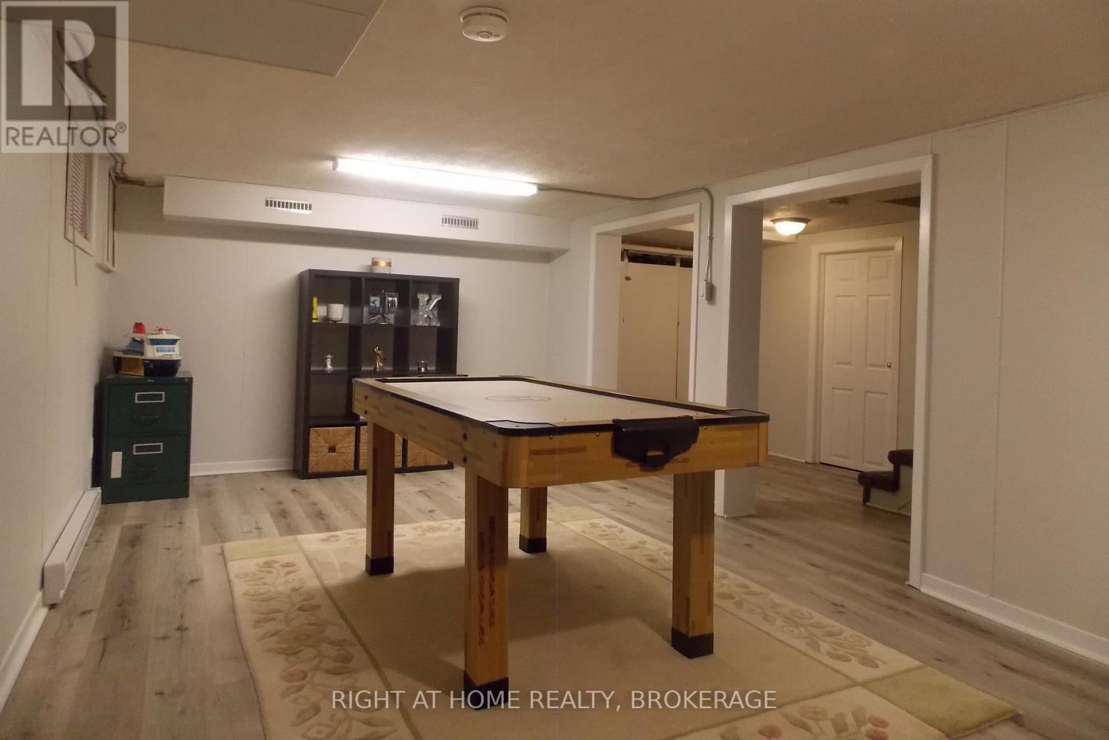 57 Edgar Street, Welland (Prince Charles), Ontario  L3C 1S6 - Photo 33 - X12108288