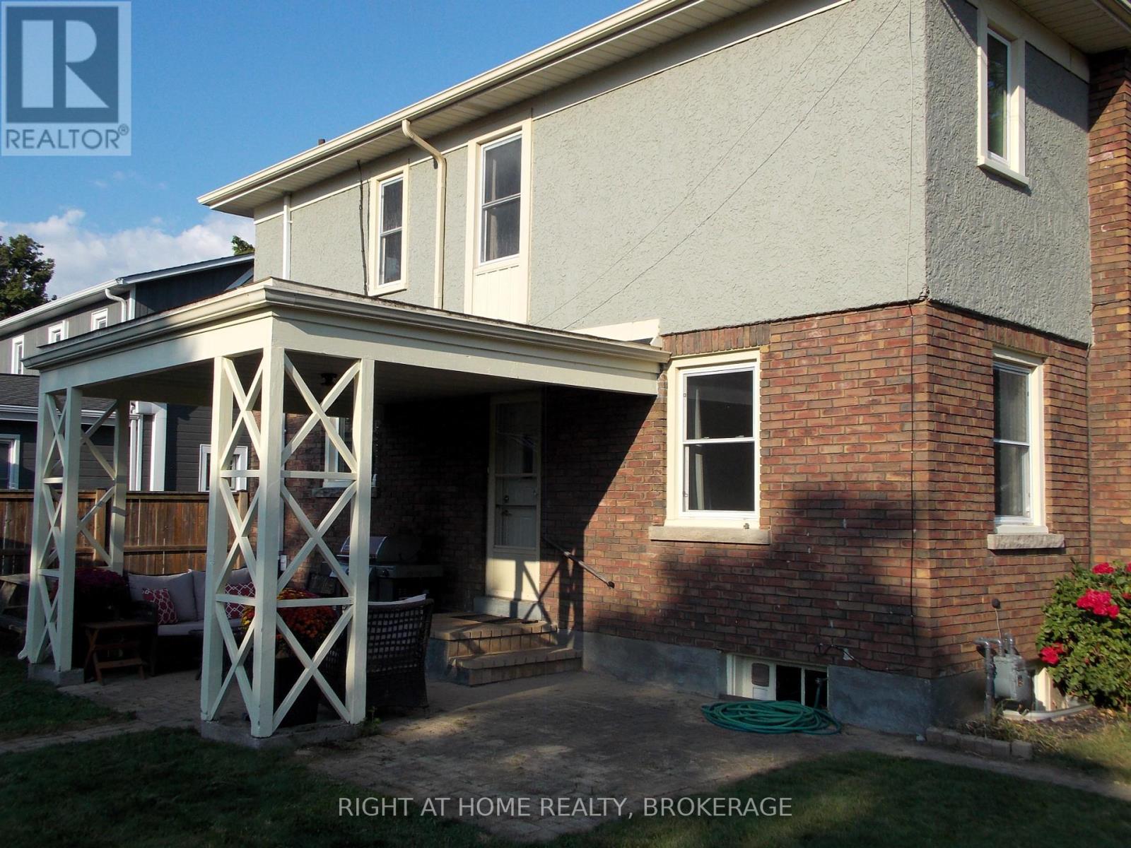 57 Edgar Street, Welland (Prince Charles), Ontario  L3C 1S6 - Photo 38 - X12108288