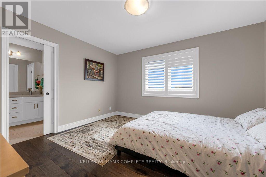 270 Farr Street, Pelham (Fenwick), Ontario  L0S 1C0 - Photo 28 - X12108462