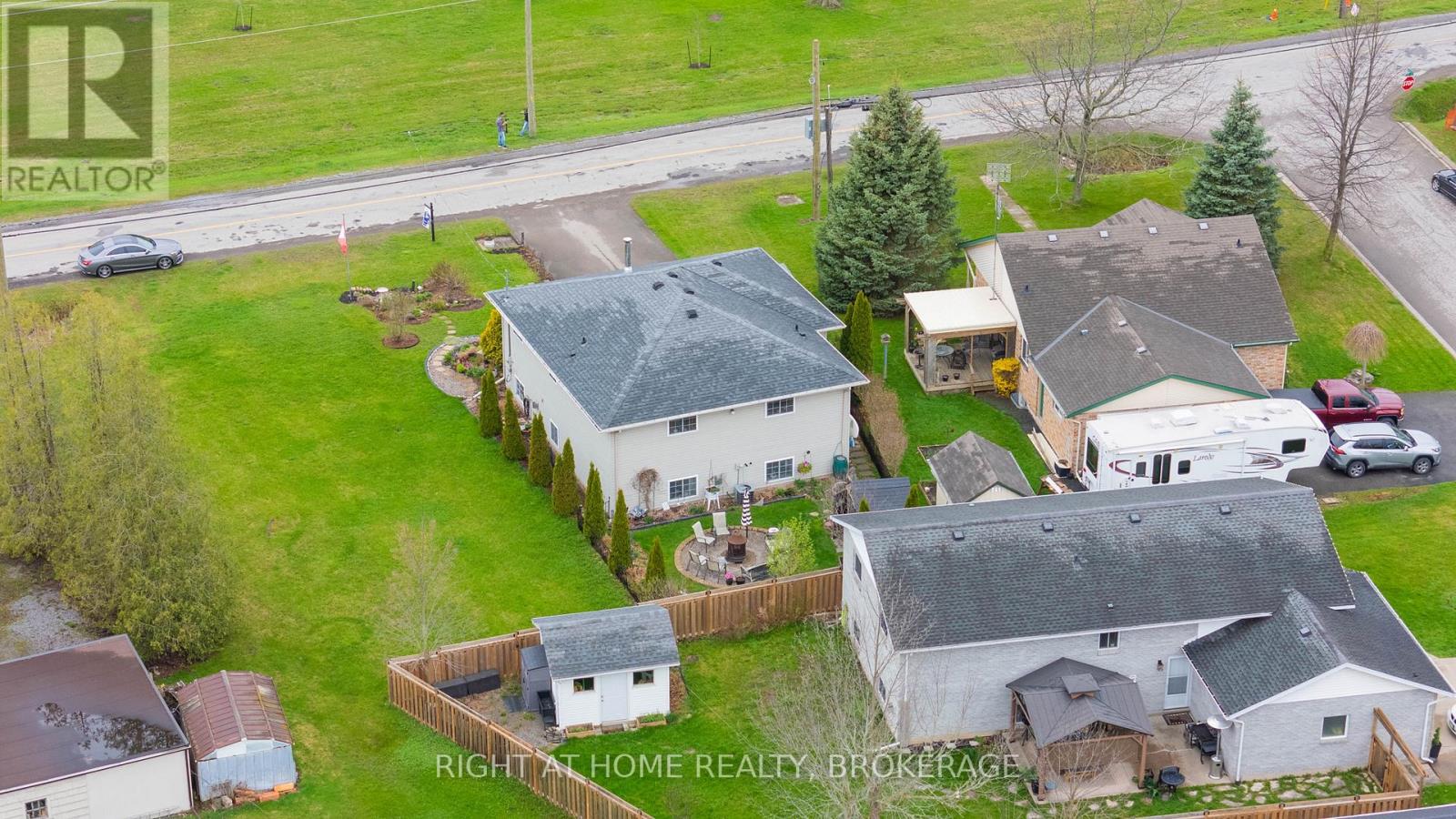 152 Kingsway Street, Welland (Dain City), Ontario  L3B 3N9 - Photo 10 - X12108630