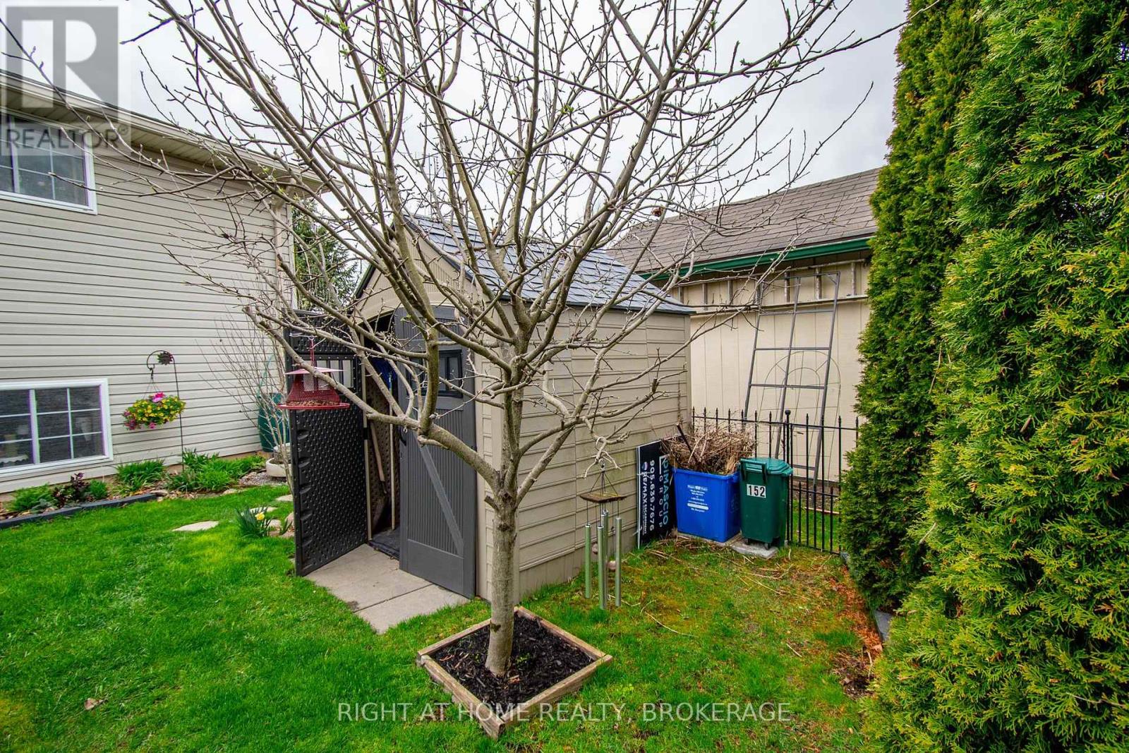 152 Kingsway Street, Welland (Dain City), Ontario  L3B 3N9 - Photo 24 - X12108630
