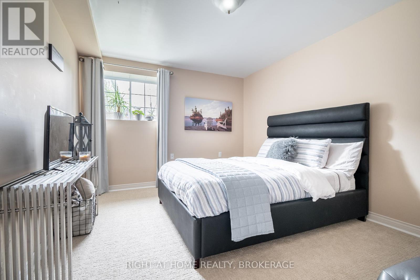 152 Kingsway Street, Welland (Dain City), Ontario  L3B 3N9 - Photo 33 - X12108630