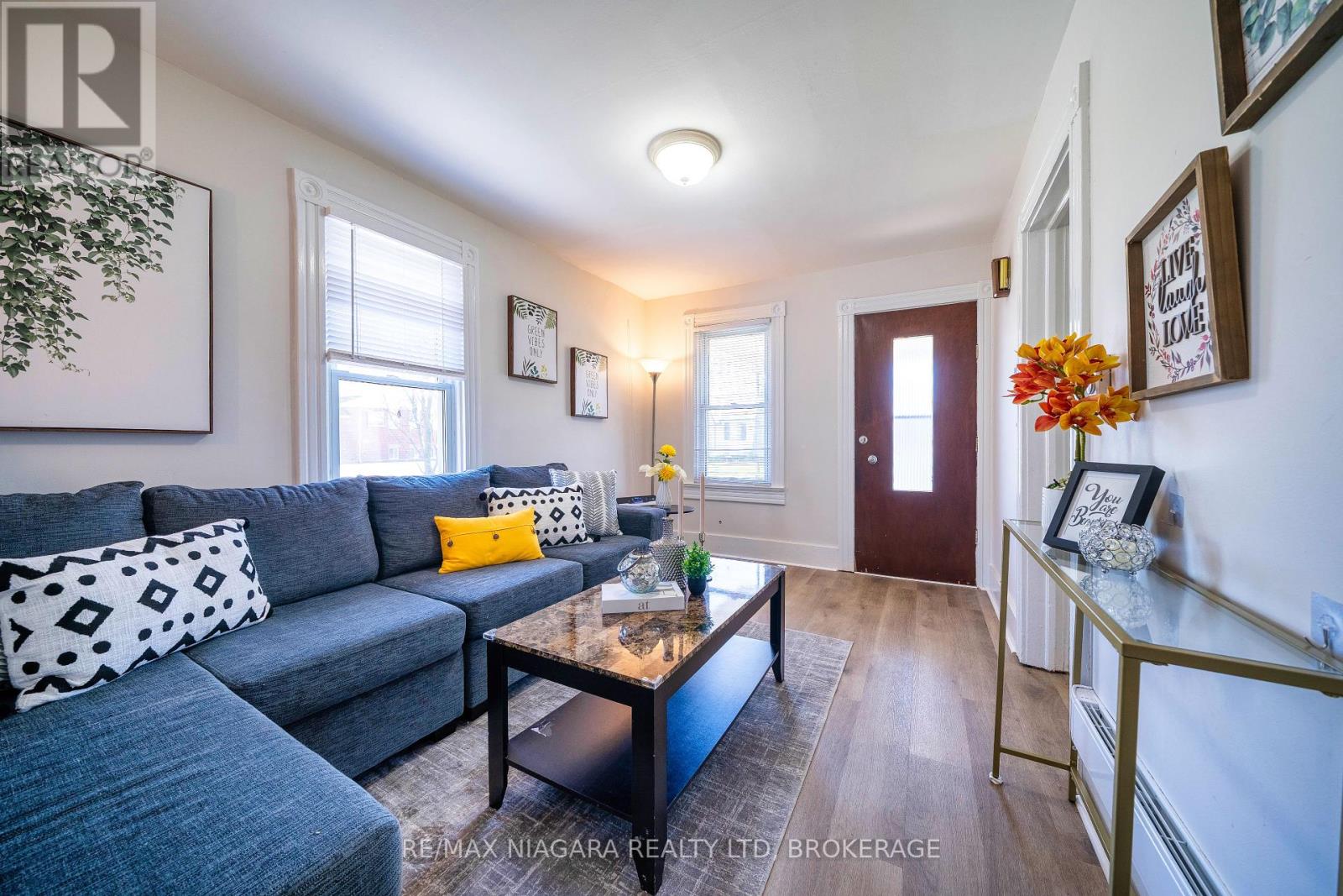 371 Carlton Street, St. Catharines (Carlton/bunting), Ontario  L2M 4W7 - Photo 11 - X12109729