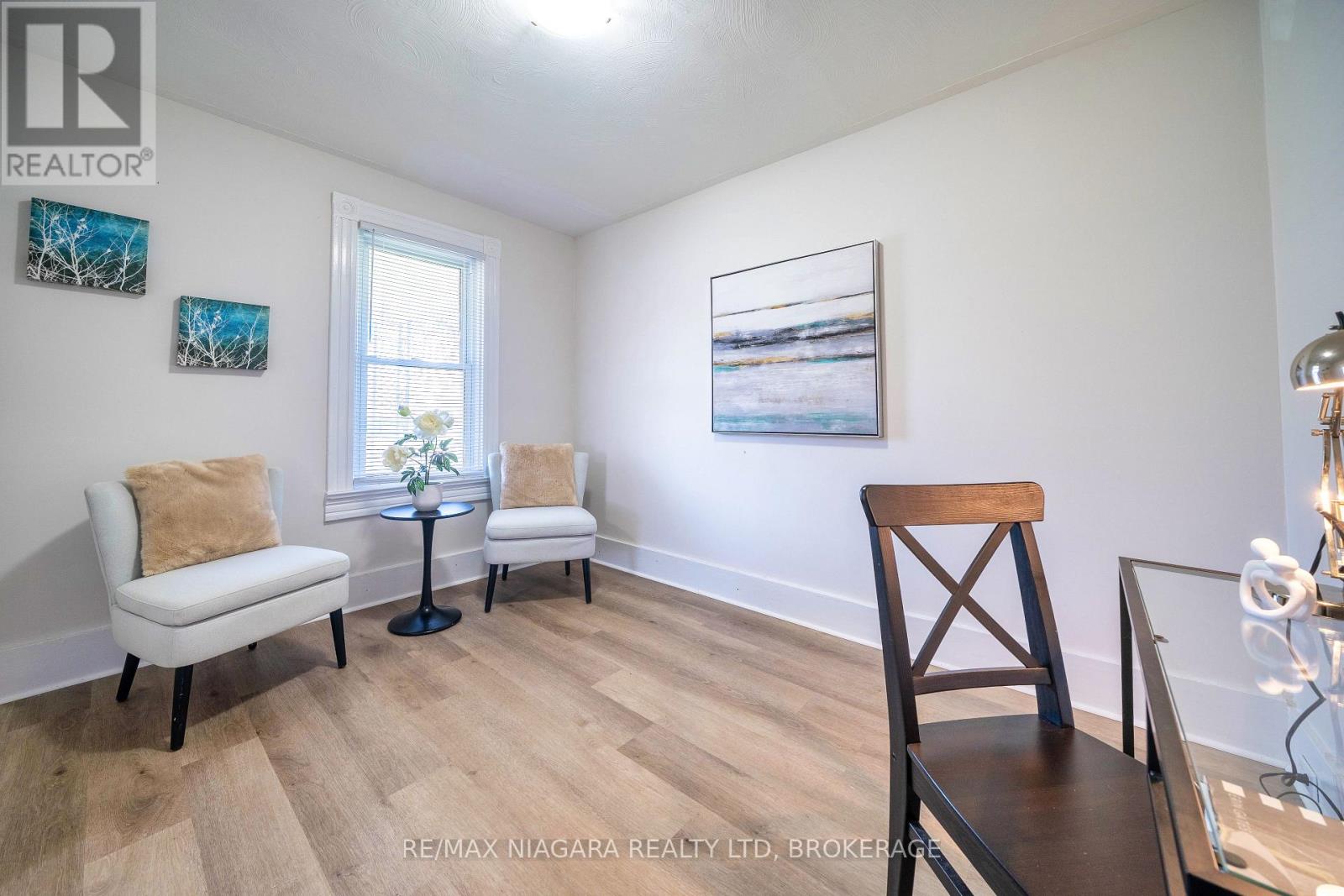 371 Carlton Street, St. Catharines (Carlton/bunting), Ontario  L2M 4W7 - Photo 14 - X12109729