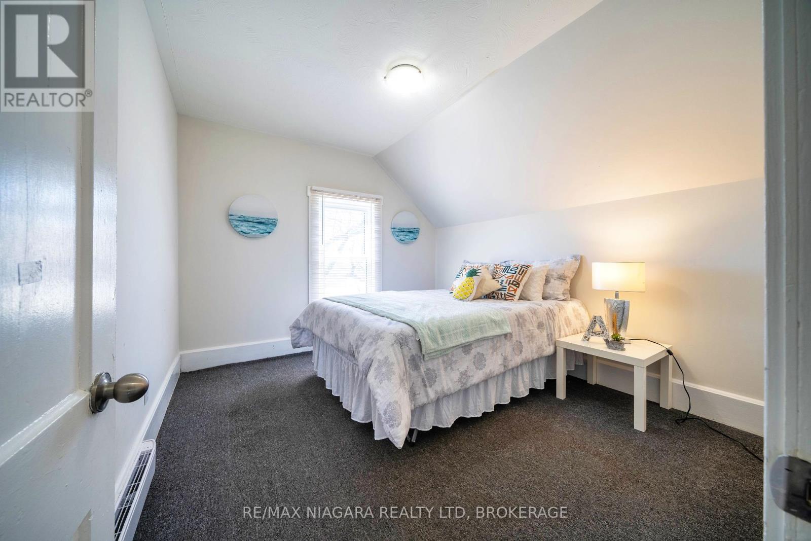 371 Carlton Street, St. Catharines (Carlton/bunting), Ontario  L2M 4W7 - Photo 18 - X12109729